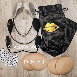 Misses kisses set- Moderate and Deep Plunge